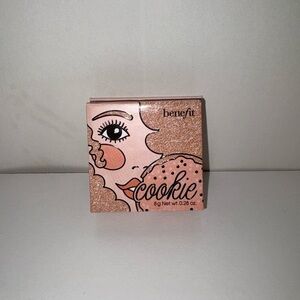 Benefit Cookie Highlighter